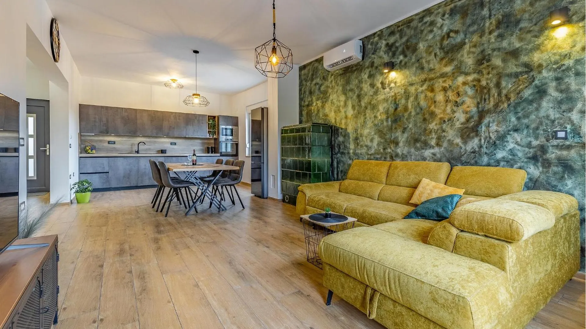 Nice Home In Valbandon With Outdoor Swimming Pool 0*,  Croatia