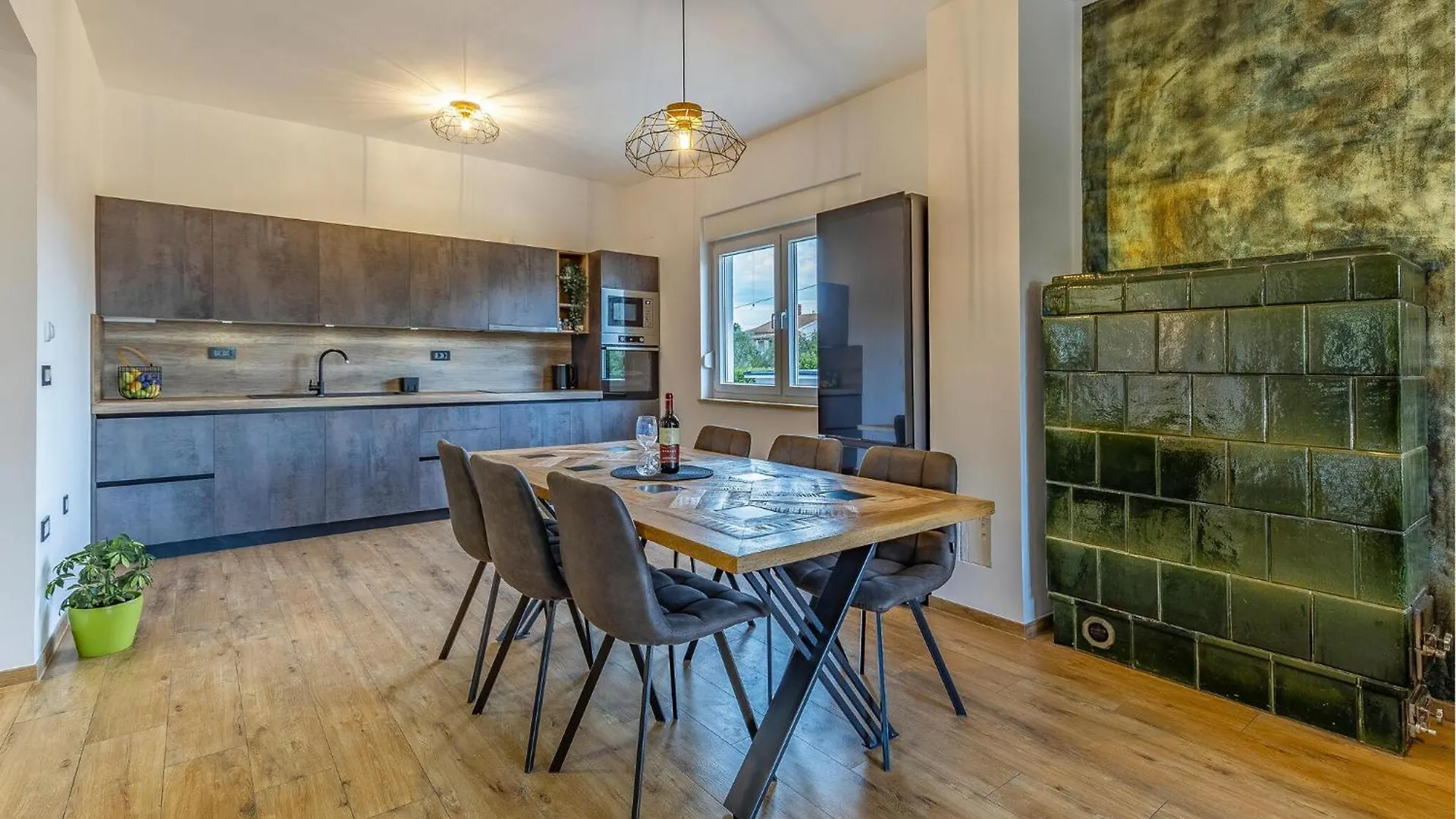 Nice Home In Valbandon With Outdoor Swimming Pool