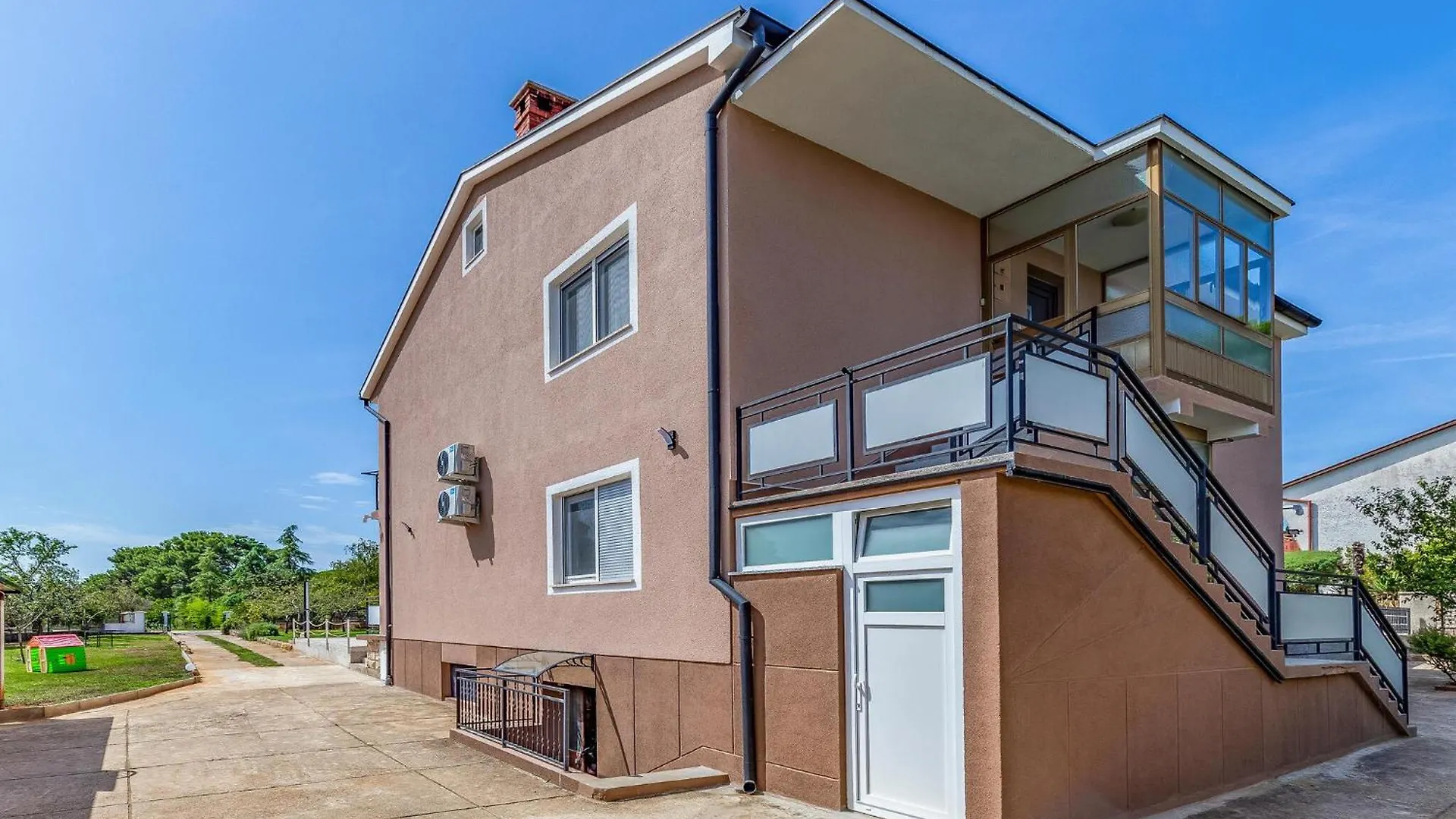 Nice Home In Valbandon With Outdoor Swimming Pool Croatia