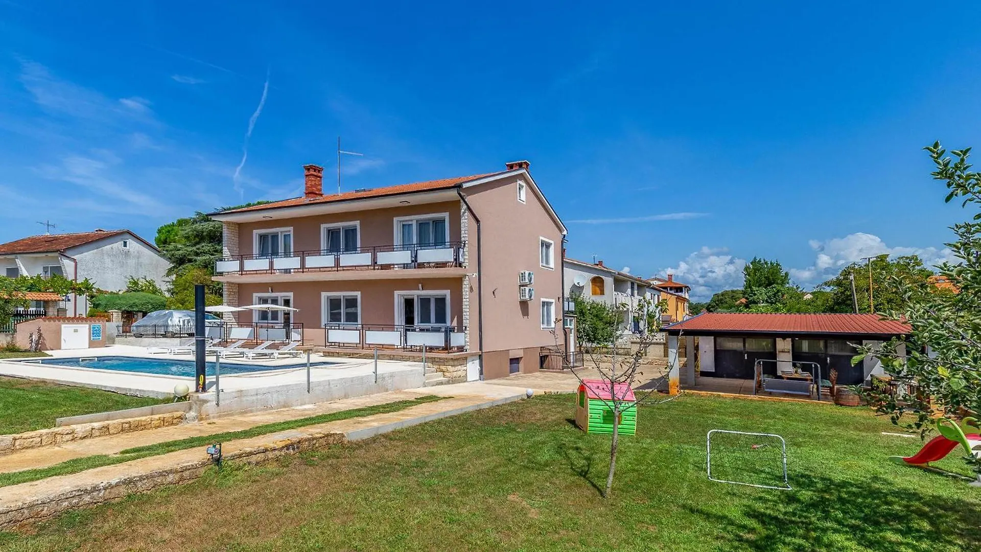 Nice Home In Valbandon With Outdoor Swimming Pool 0*,  Chorwacja
